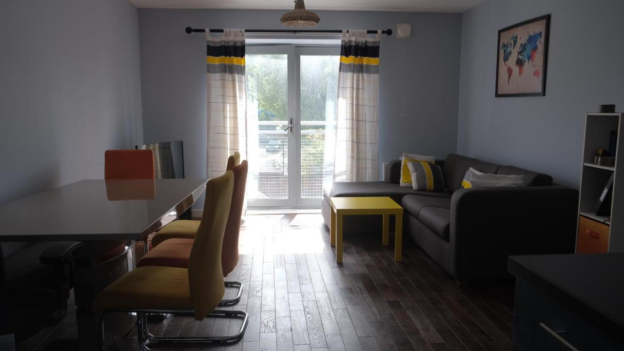 Spacious 1-Bed Flat In North Kensington London Exterior photo